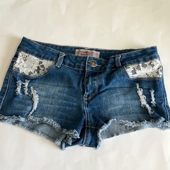 Iris Jeans Size Lg super short cutoffs distressed with lace pockets - Picture 1 of 4